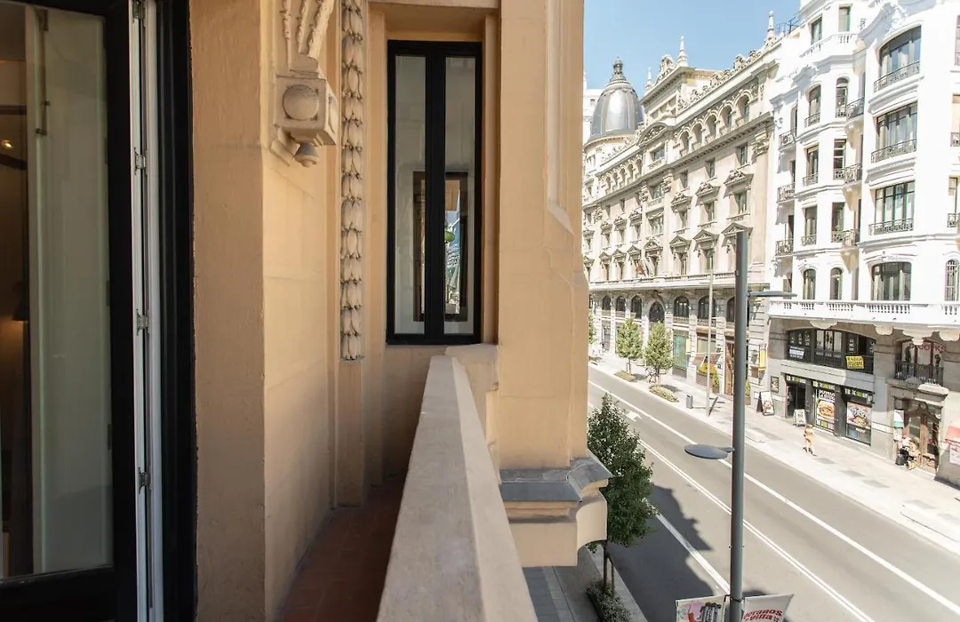 Suites You Gran Via-1